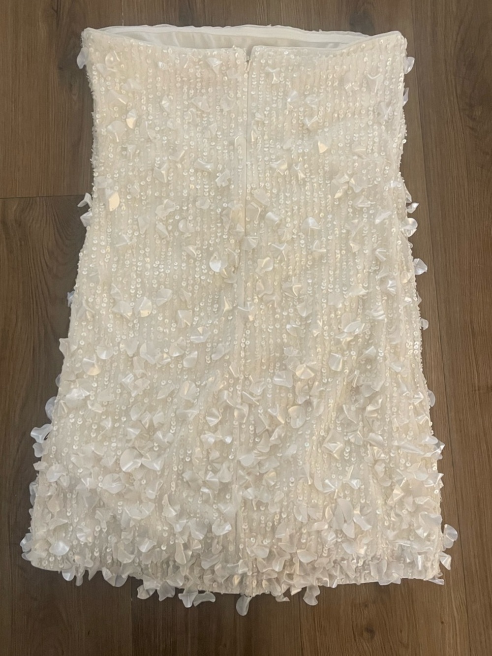 Show Me Your Mumu Savvy Tube Mini Dress size M shells sequin white medium - Picture 5 of 6